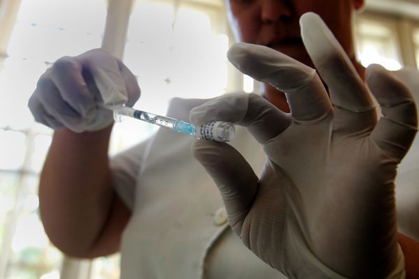 vaccinul împotriva gripei AH1N1