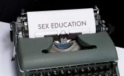AUDIO | PRO SAU CONTRA EDUCAȚIEI SEXUALE ÎN ȘCOLI? 