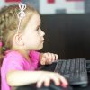 AUDIO | Problema siguranței copiilor pe Internet – soluții și inițiative 